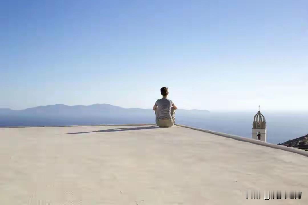 2月23日，河南南阳镇平县发生一起恶犬伤人事件，一条犬只在街头袭击路人造成多人受