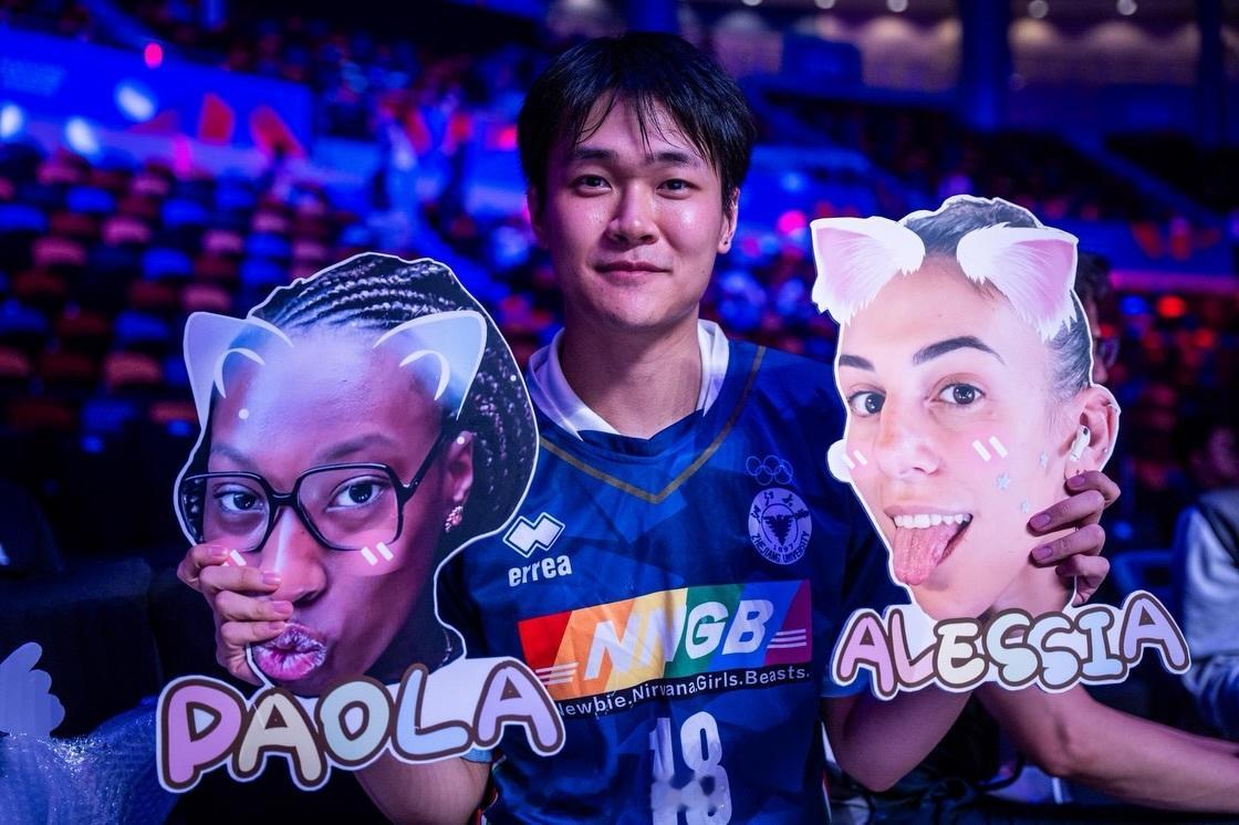 世界排球联赛：“VNL2026 ：献给所有球迷❤️因为你们，每个场馆都充满了活力