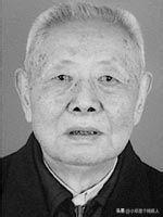 潘开文，1914年11月出生于江西兴国，1930年加入中国共产主义青年团，193