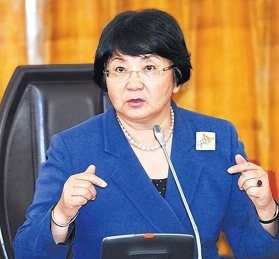 《赶走两任总统的女性，最终上台成为总统，核心诉求：与中国加强协作》根据联合国数据