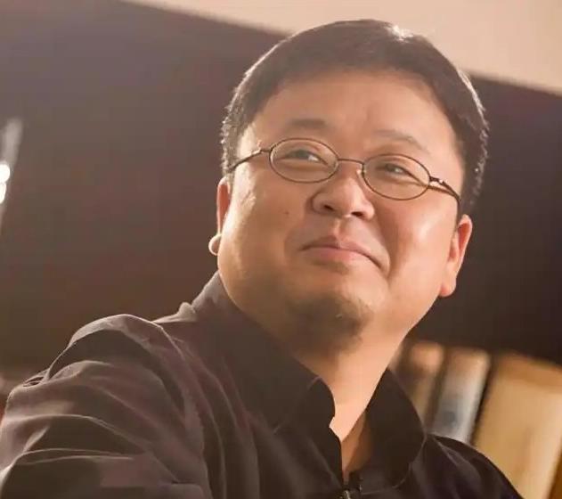 罗永浩，激动发文！
 
3月18日深夜，罗永浩突然在社交平台高调发文，言辞十分不