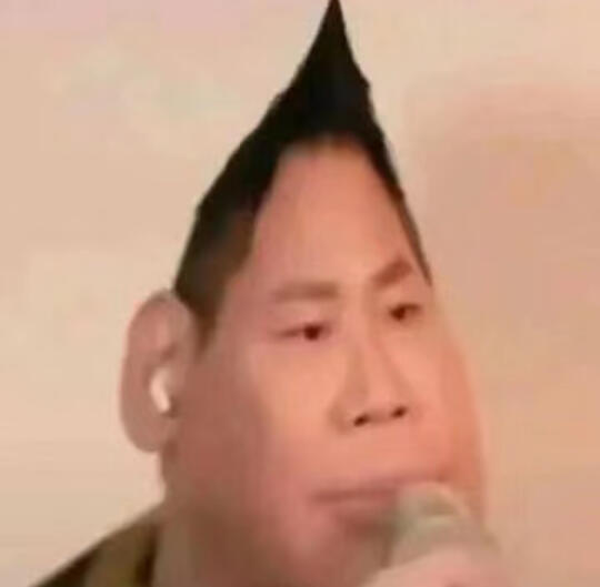 舅妈总让我把朋友介绍给她初中毕业的儿子