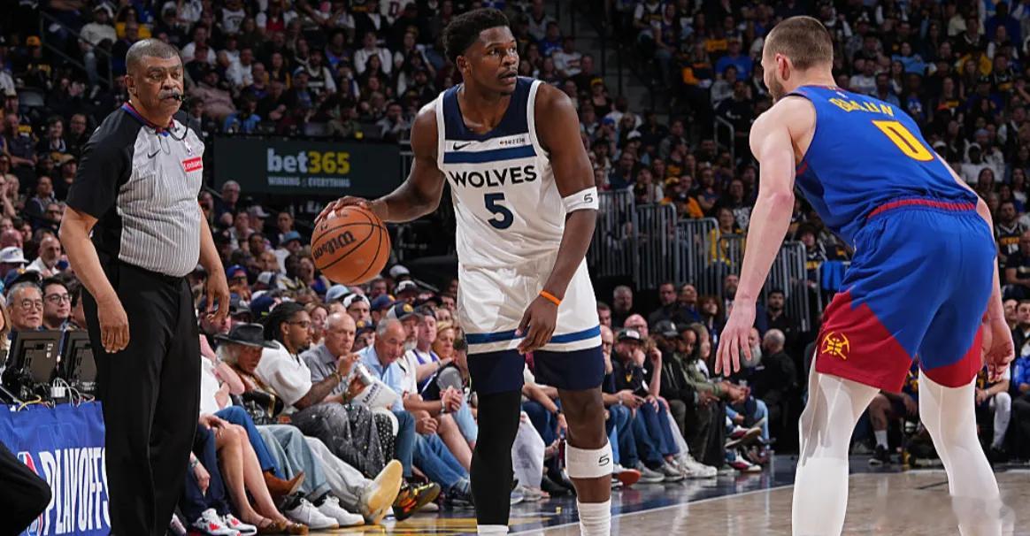 爱德华兹30+10穆雷30+7+7 森林狼胜掘金1-1北京时间4月21日，NBA