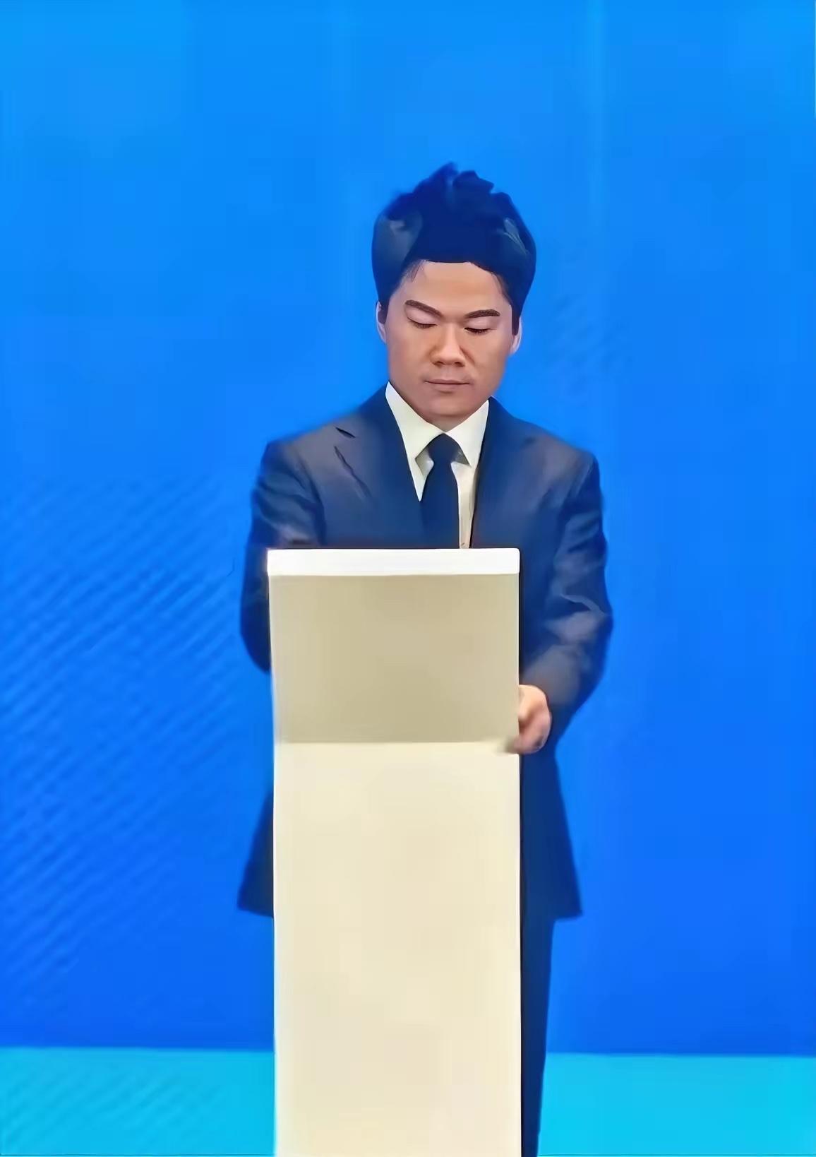 大家别再羡慕董宇辉了，我们永远成不了他，原因很简单，有个条件我们根本达不到，他很