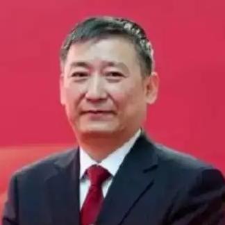 带薪休假与春秋假联动，是解决“带娃困境”从政策构想迈向现实落地的关键补丁。

当