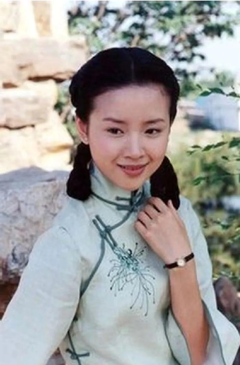 网友提问《金粉世家》中如果不是未婚先孕，燕西会娶冷清秋吗？
 
先说我的结论：如