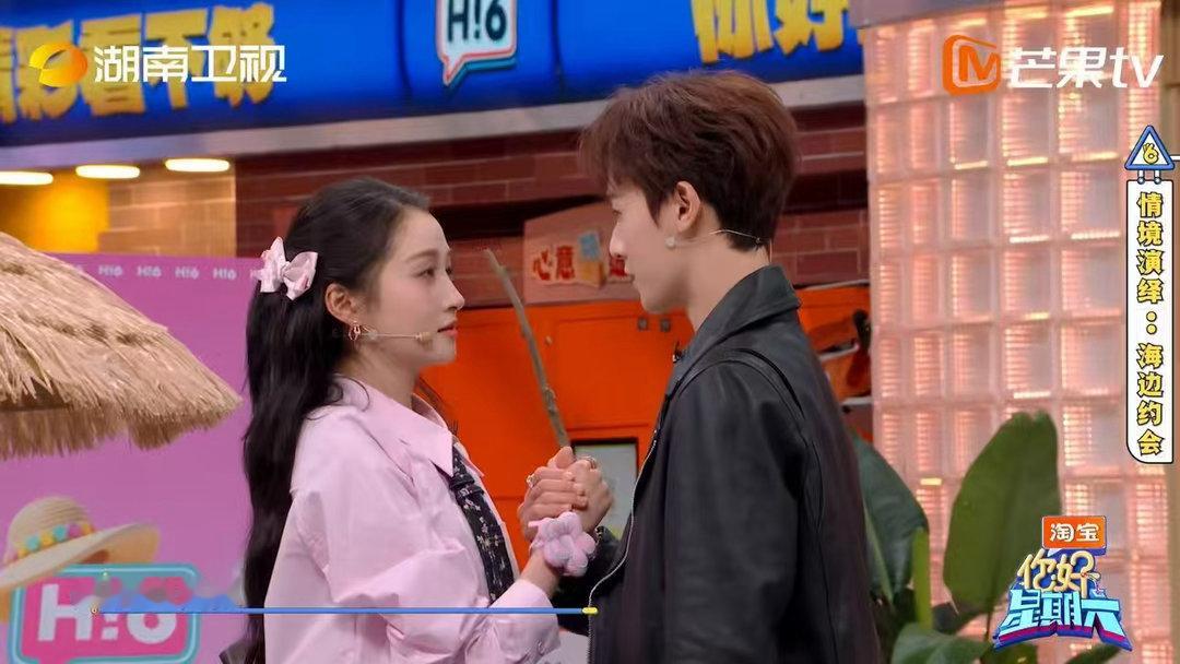 李昀锐关晓彤李昀锐对视这段心率飙升 关晓彤和李昀锐对视那一下，我心跳也漏拍了！李
