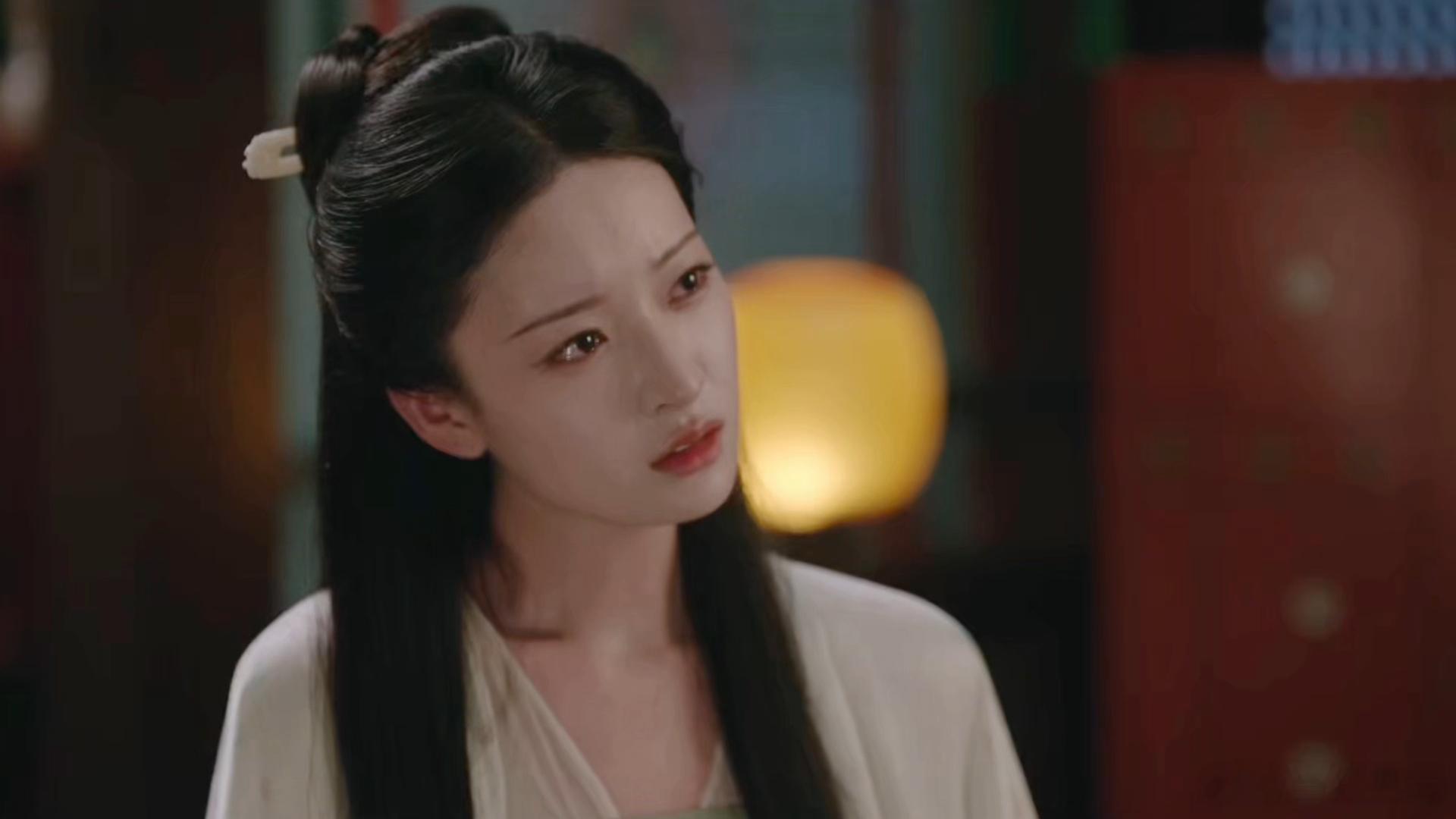 倪妮系小花后继有人杨舒伊和倪妮两个人颜值都很高，而且气质和眉眼都有相似点，看到这