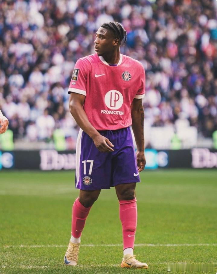 周六  法甲看法038  图卢兹 VS 斯特拉斯堡本场对图卢兹的支持力度不足，本