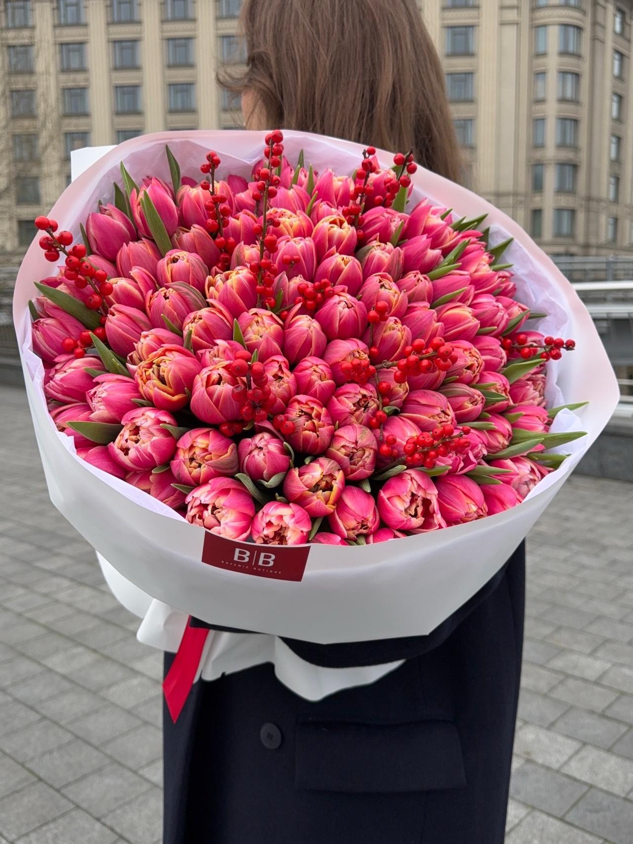 不是生活有意思，而是热爱生活才有意义！郁金香 郁金香花束 好看的花一定要分享给你