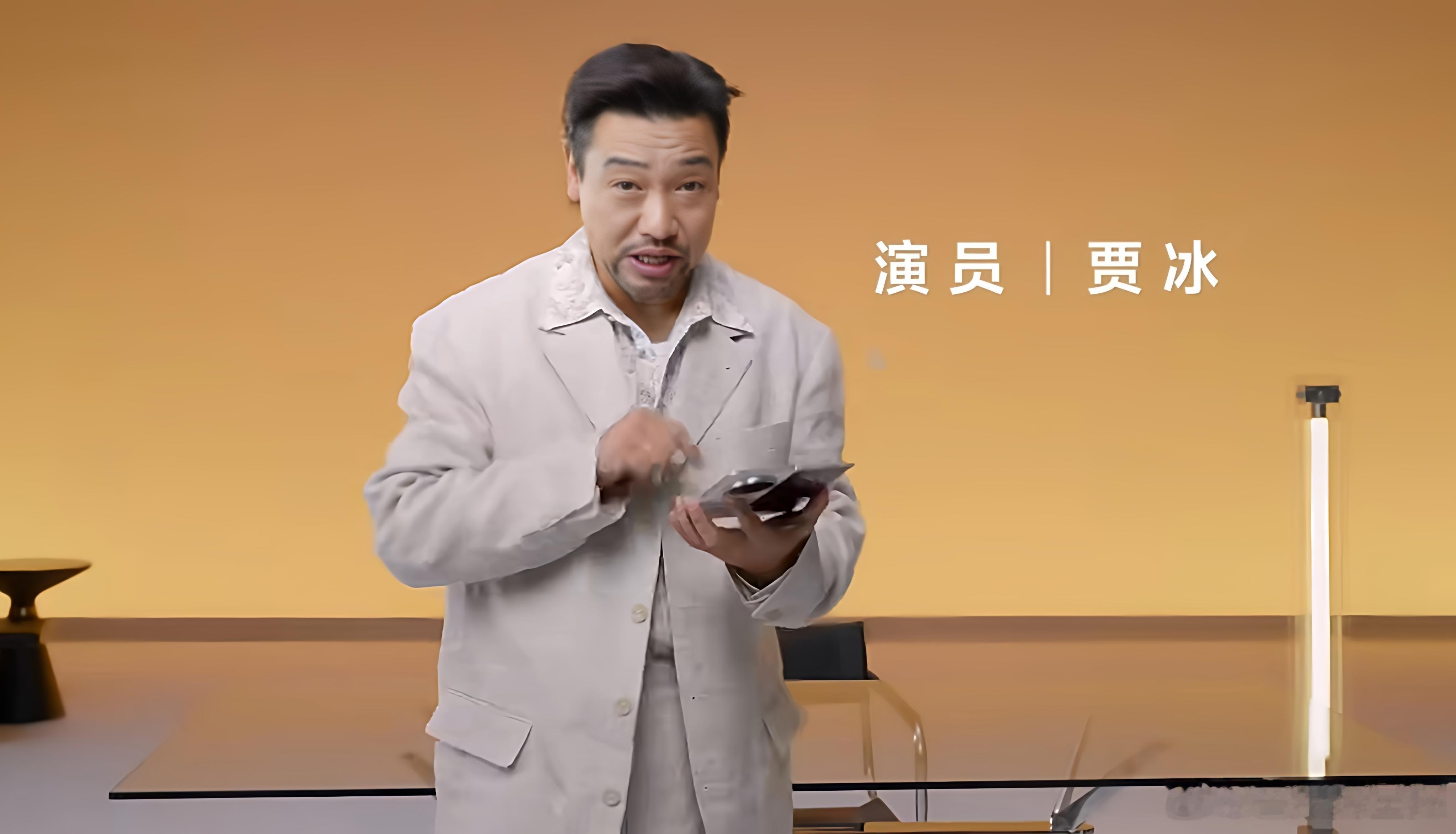 当代年轻人的办公折学 vivo很会做事啊，这次直接做在了大家的心趴上，轻薄且好看