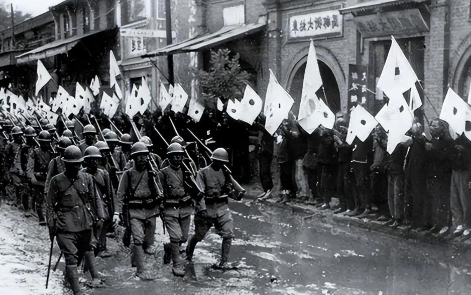 德国专家：很多国家都侵略过中国，为何中国人对日本的仇恨最大？
翻开晚清到民国的沉