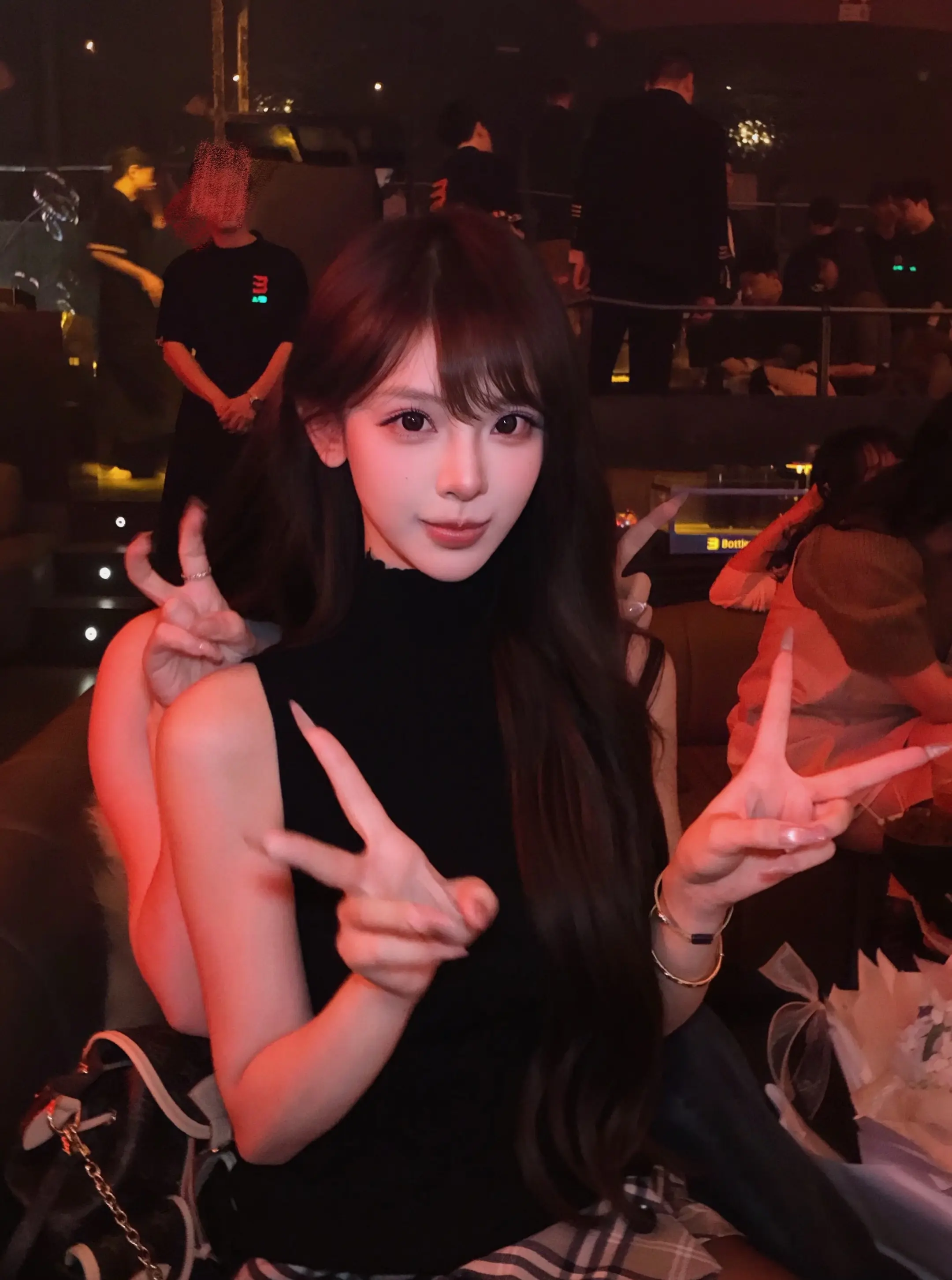 刺猬小姐 去做你觉得轻松的开心的事情吧 人生那么长祝你明媚自由 步履生花