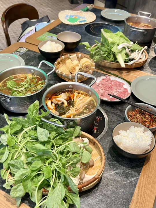 连锁店“都”是预制菜，西贝水军的统一说法吗