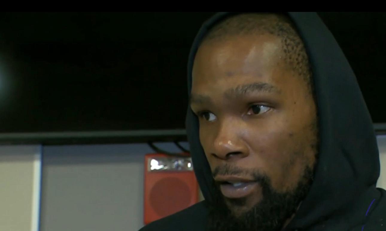 12月16日讯 NBA常规赛，火箭在客场以125-128的比分不敌掘金。赛后，杜