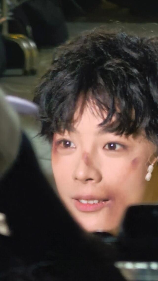陈丽君30天安利计划🌟陈丽君 【DAY7：用3个词形容君君】坚韧 纯粹 沉稳陈