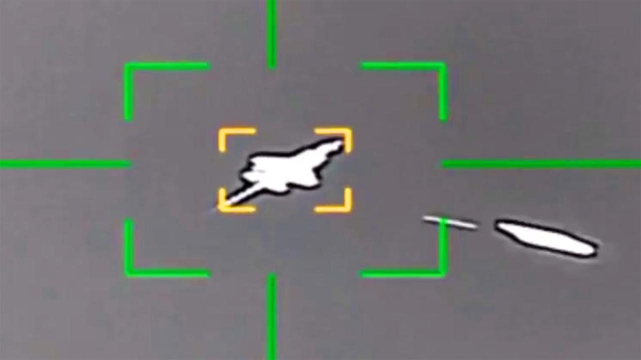 疑似美军F-35在伊朗上空被击中视频，及时间、地点，仿佛木鸡

一架美国F-35