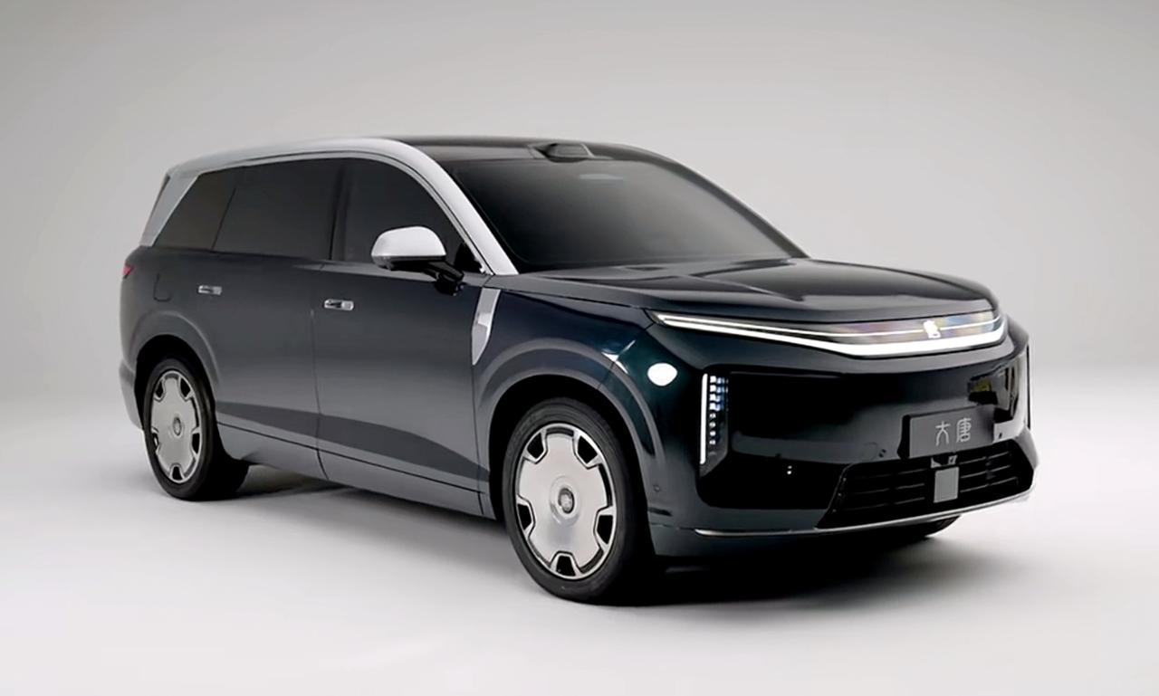 比亚迪大唐，950公里的纯电续航，需要多大的电池包？

车长5米3的大型SUV，