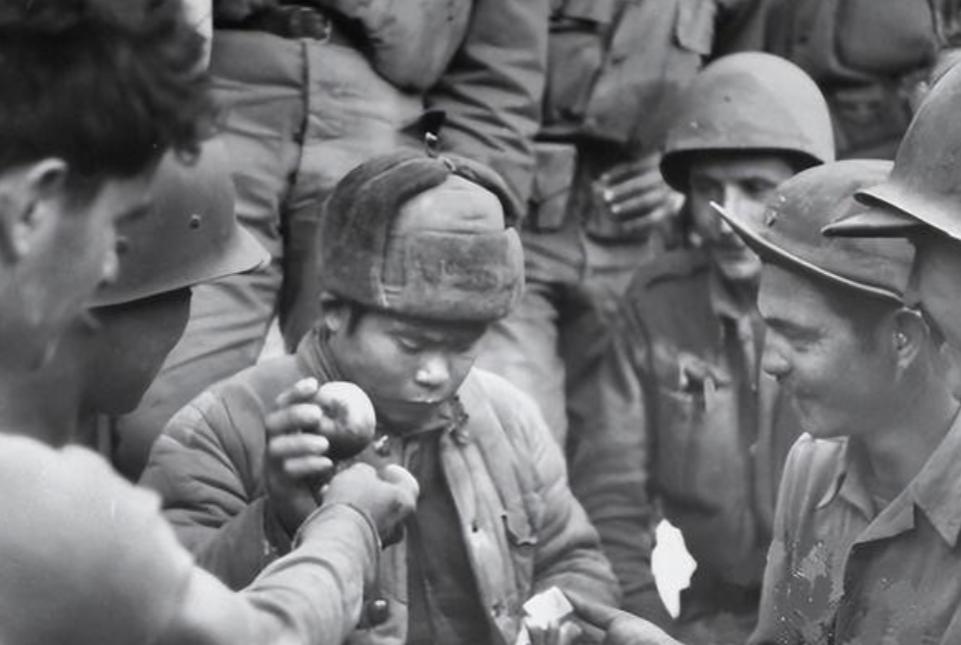 [中国赞]1954年，55名被俘的志愿军战士，选择前往中立国巴西。他们放弃了回到