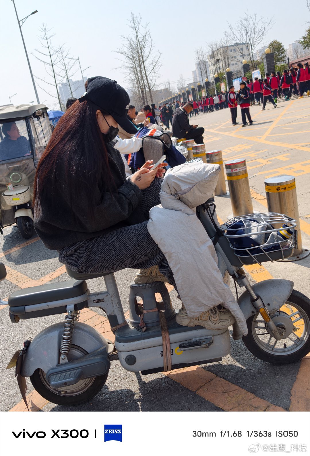 vivo 漂亮的小姐姐都喜欢用什么手机呢？早上好！手机随手拍旧手机回收价暴涨五六