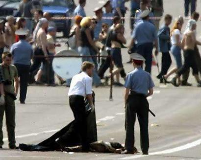 车臣黑寡妇：兄弟或者丈夫在同俄军的战斗中死亡，这些妇女们便组织起来，专门针对俄罗