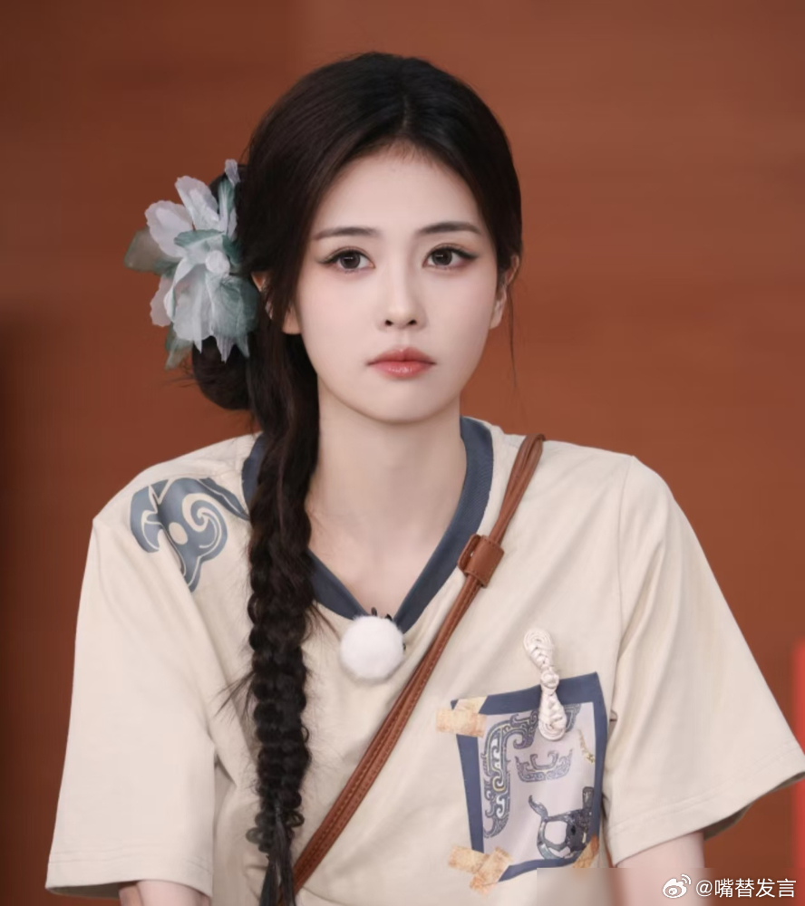 学历风波2个月，白鹿新增代言：0。 没人解约，但也没人敢新签。一场风波，让往日热