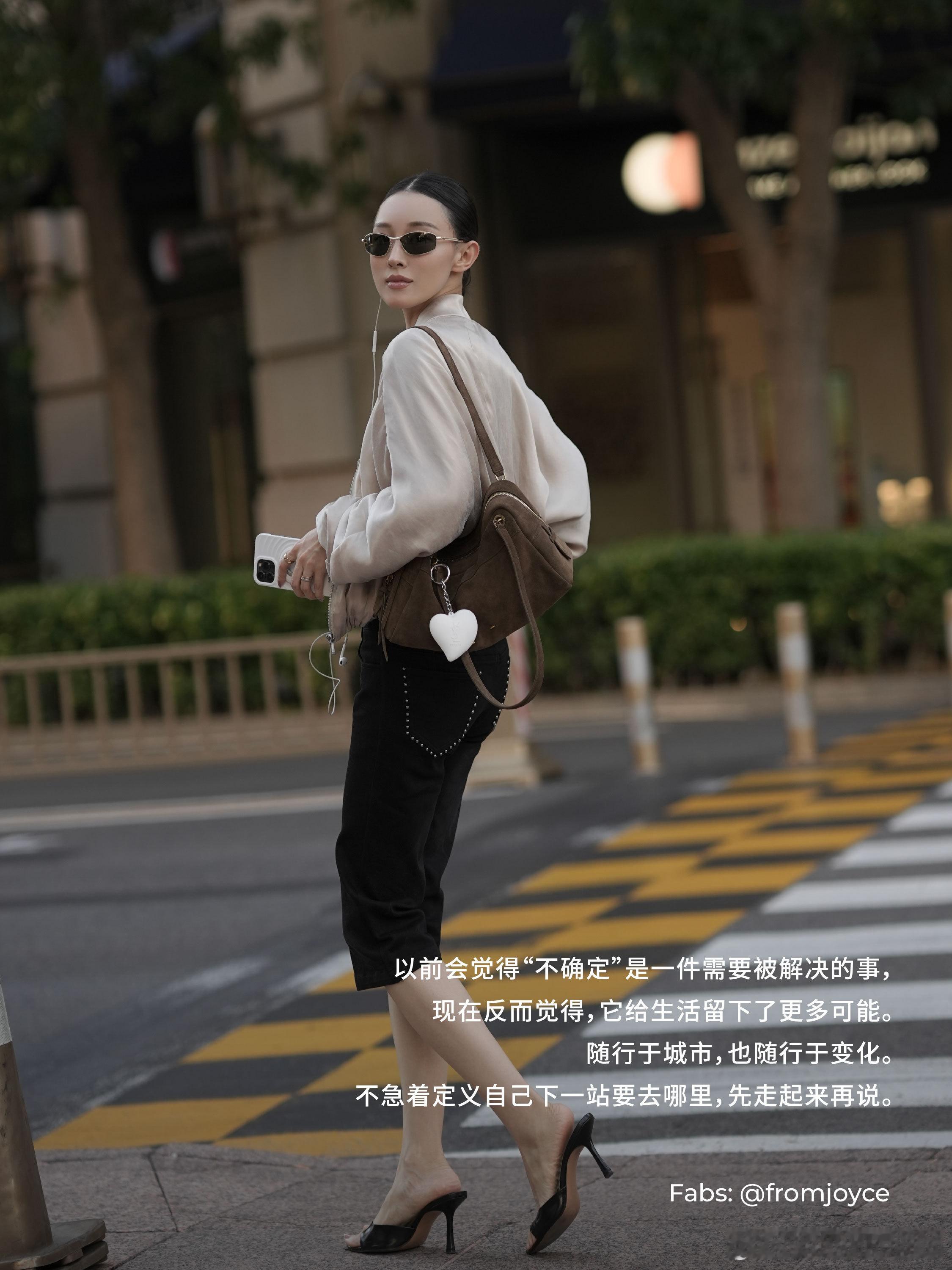 Fabs100种漂亮：比起去哪里，我更在意先出发每天穿梭在不同的街道、建筑和人群