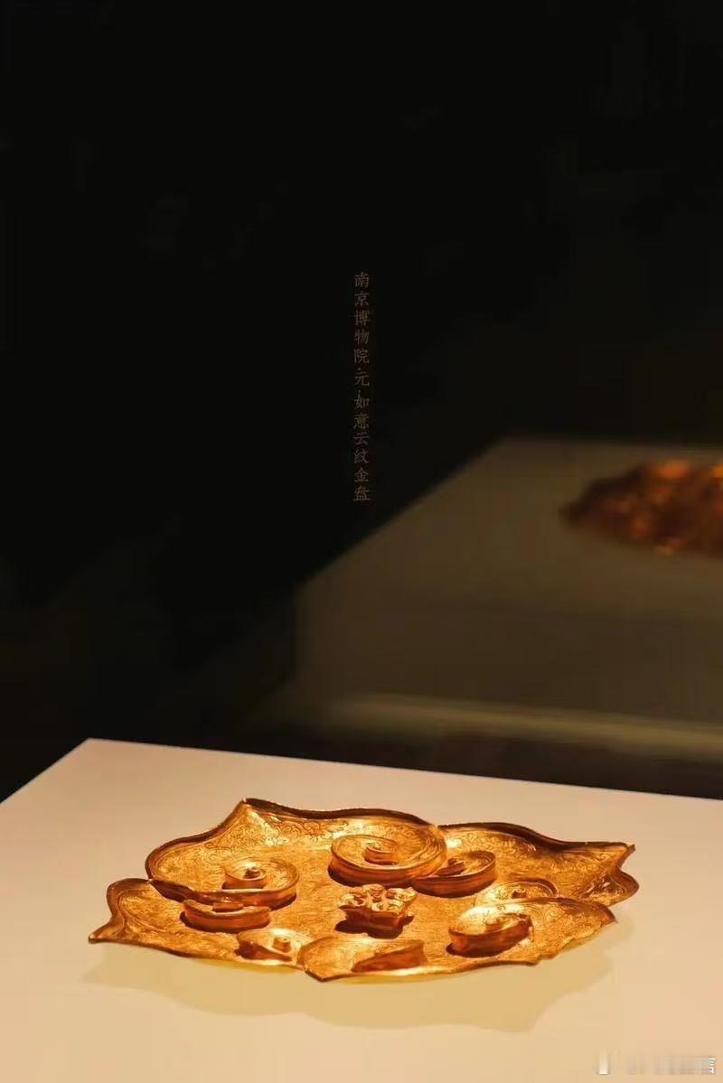 江苏传统文化美学正走进日常评弹调子绕进耳机，传统美藏在生活小细节里～ 