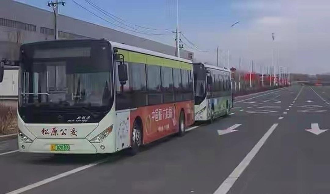 吉林松原，27岁男子在一家公司上班，每天下班需要赶公交回家，却紧赶慢赶总是赶不上