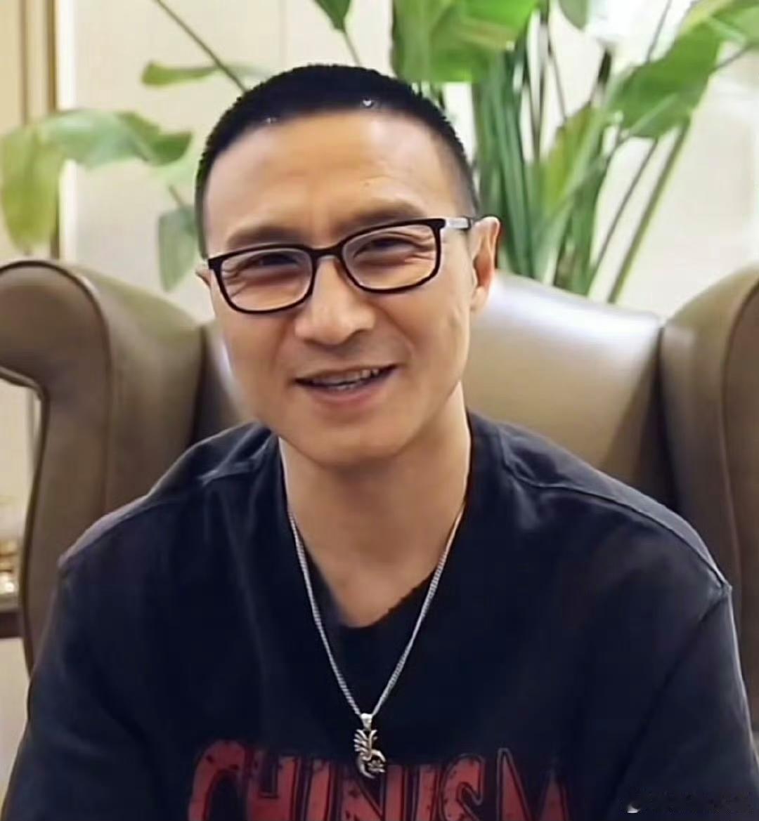 汪峰的娶老婆的水平是不同凡响的，几个历任老婆，颜值都是非常好，论谁最美的话，那显