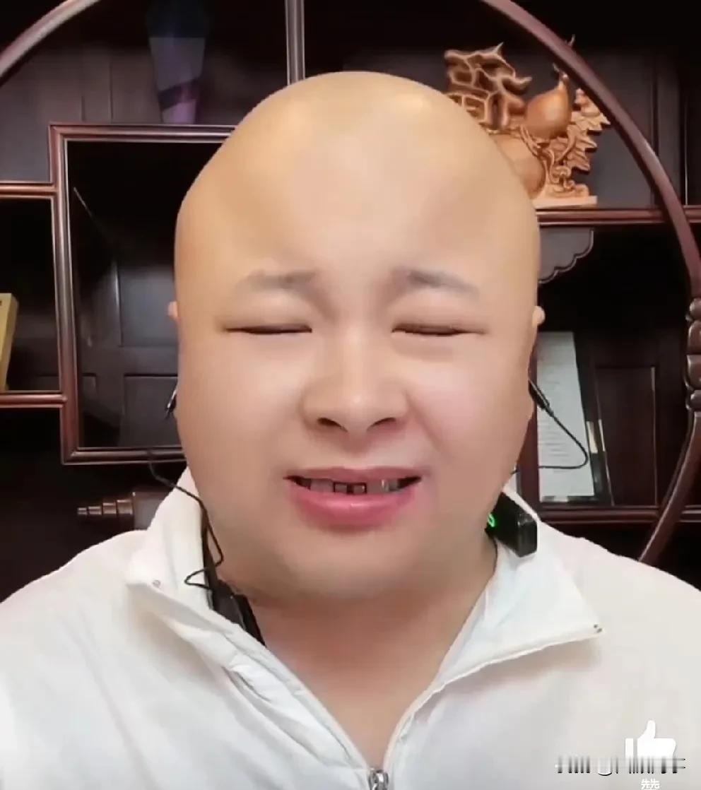 老狗拒赔款道歉，沈曼回应：必让你限高！

             老狗直播当场