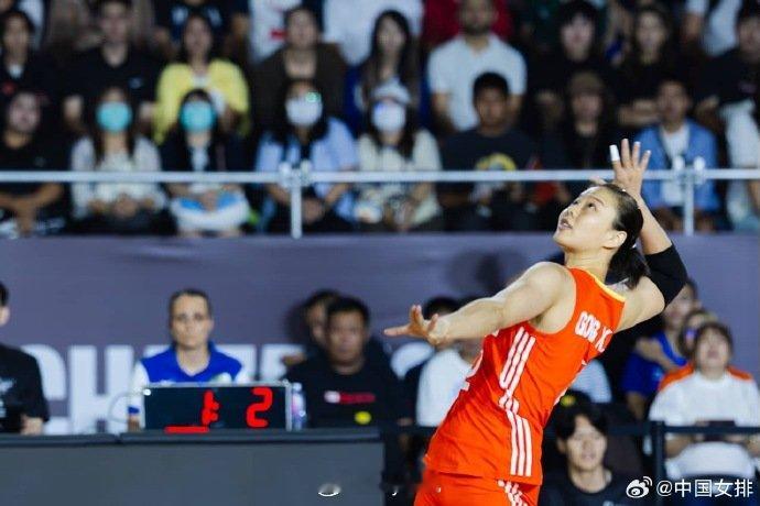今晚龚二传关键时候站出来了 龚翔宇 朱袁张1块2毛9[超话] 中国女排vs墨西哥