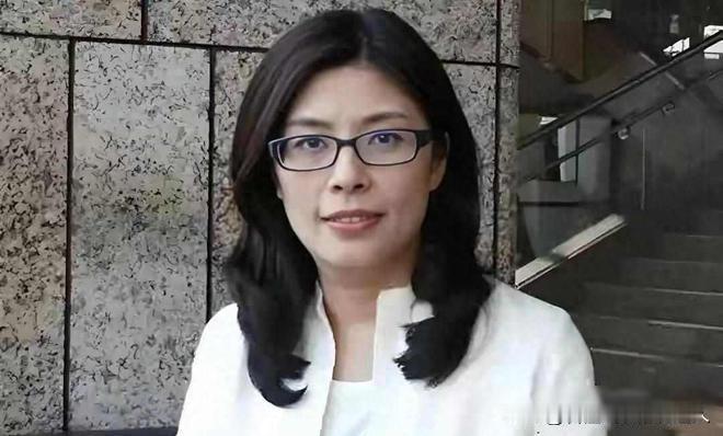 郑丽文把话说死了：统一？不谈。台独？反对。这就是国民党2025年的政治答案——两