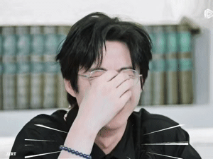 摩登兄弟  完了腹肌刘宇宁假腹肌也不给看