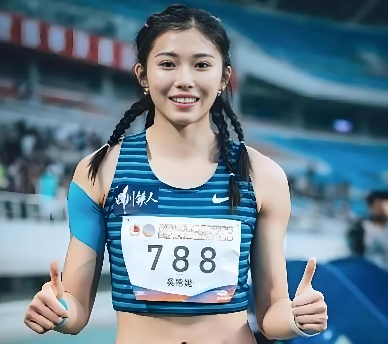 我以前真不喜欢吴艳妮，直到她说出这句话，我闭嘴了

说实话，我一直不太喜欢吴艳妮