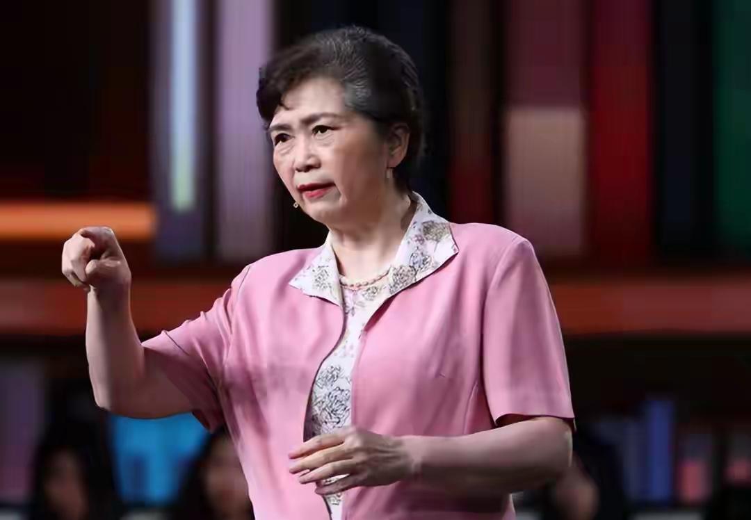 李兰娟提醒：甲流康复，先从喝水开始
            得了甲流真要命，高烧