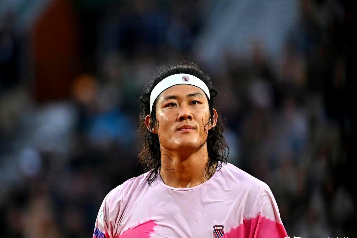 在全运会的赛场上，年轻的选手们用实力打破了“年龄局限”，让我们不得不思考：是天赋