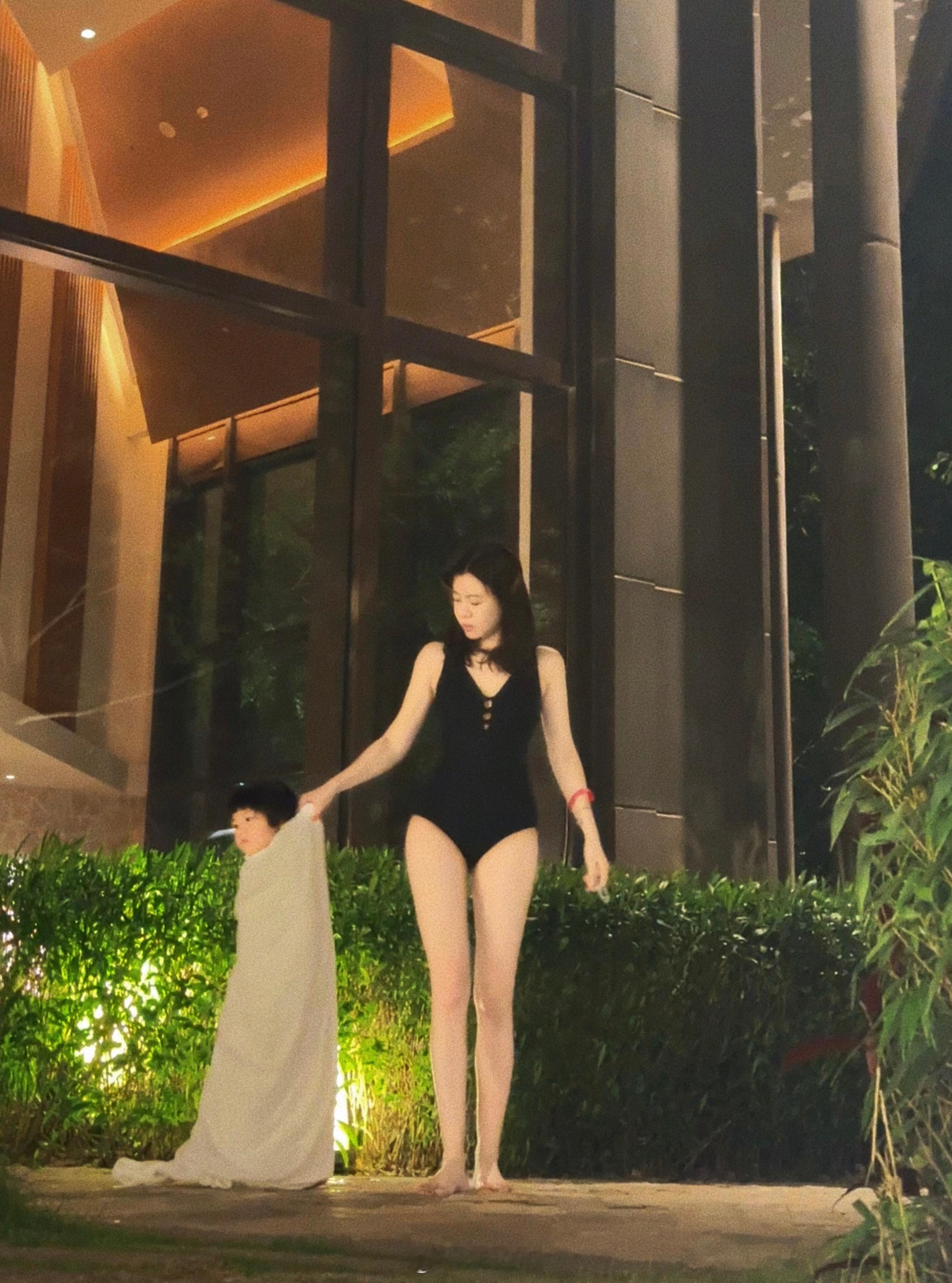 正要睡，收到旅蛙发来的出片 