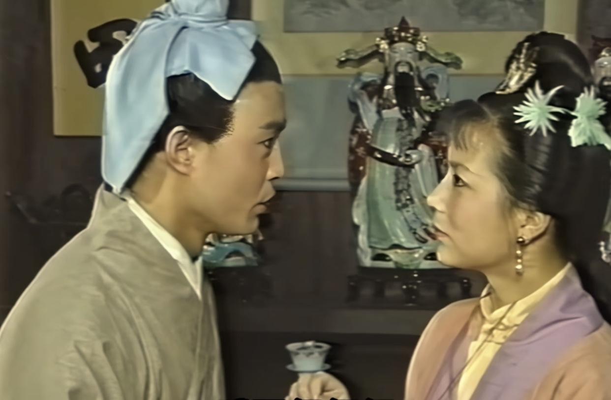 古代民间趣事，出处不详，就图一乐。

话说明朝官差徐德之妻因丈夫经常外出公干，莫