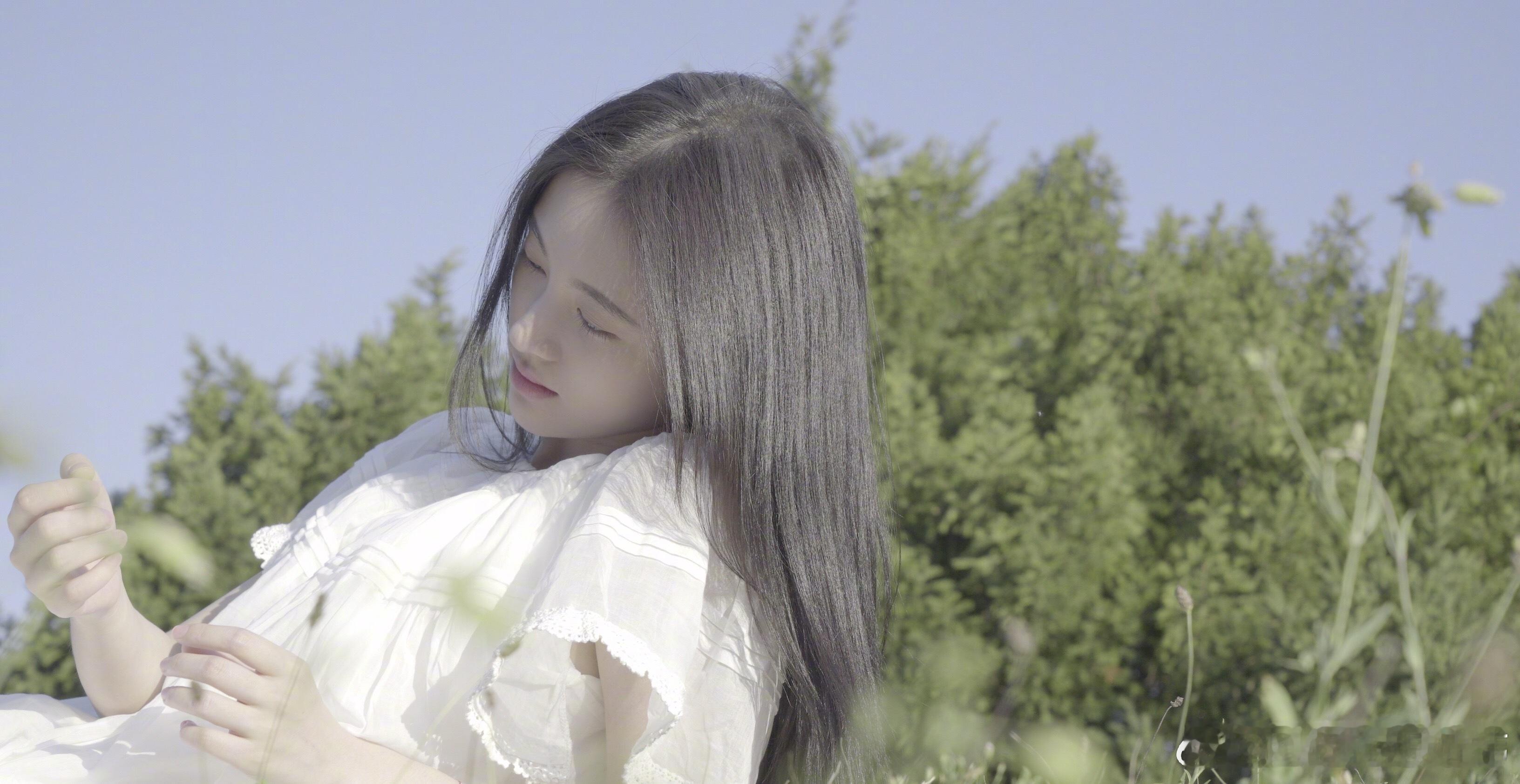 八年前的颜值 现在看还是这么抗打 