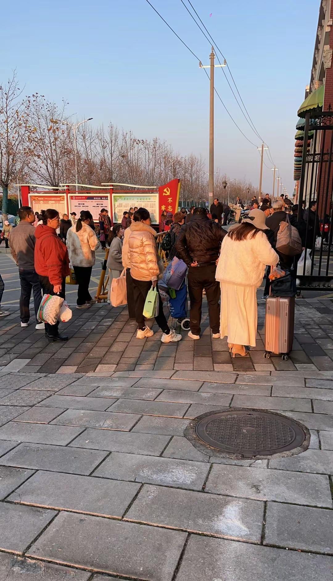 好多好多话告诉我，根本说不完