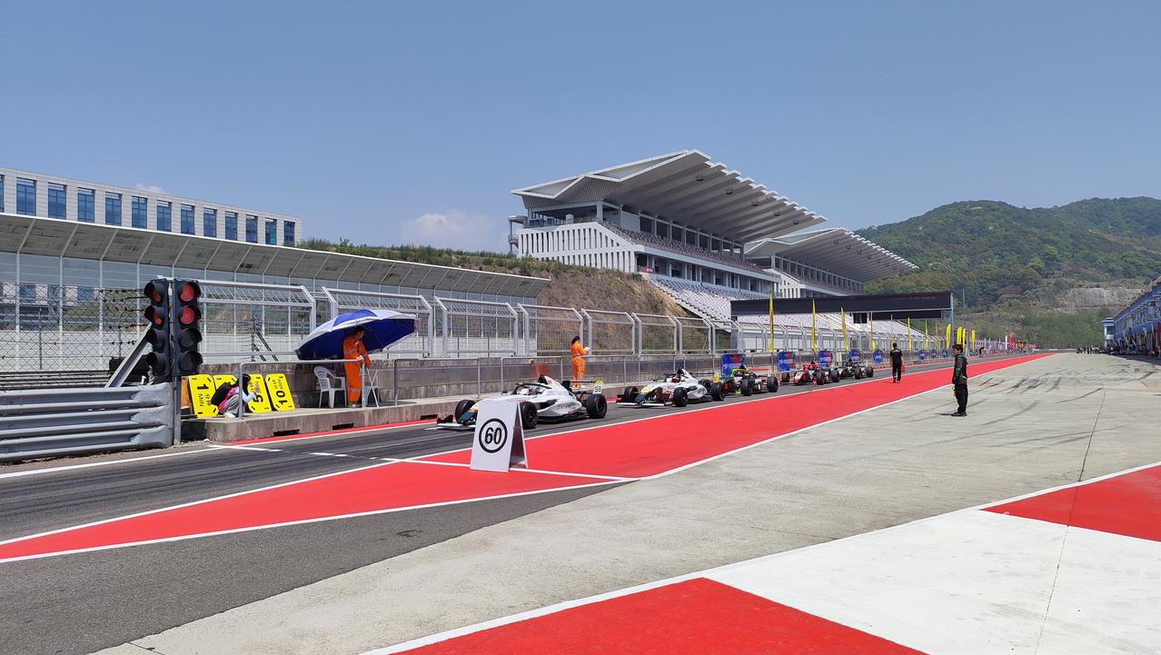2026 F4 宁波站车队赛前测试实况，各车队调校方向暴露战术思路
开赛前一周各