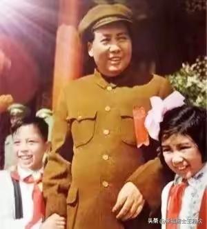 现世安稳岁月静好，最该感恩毛主席和共产党
 
谁能想到，如今衣食无忧、安稳度日的