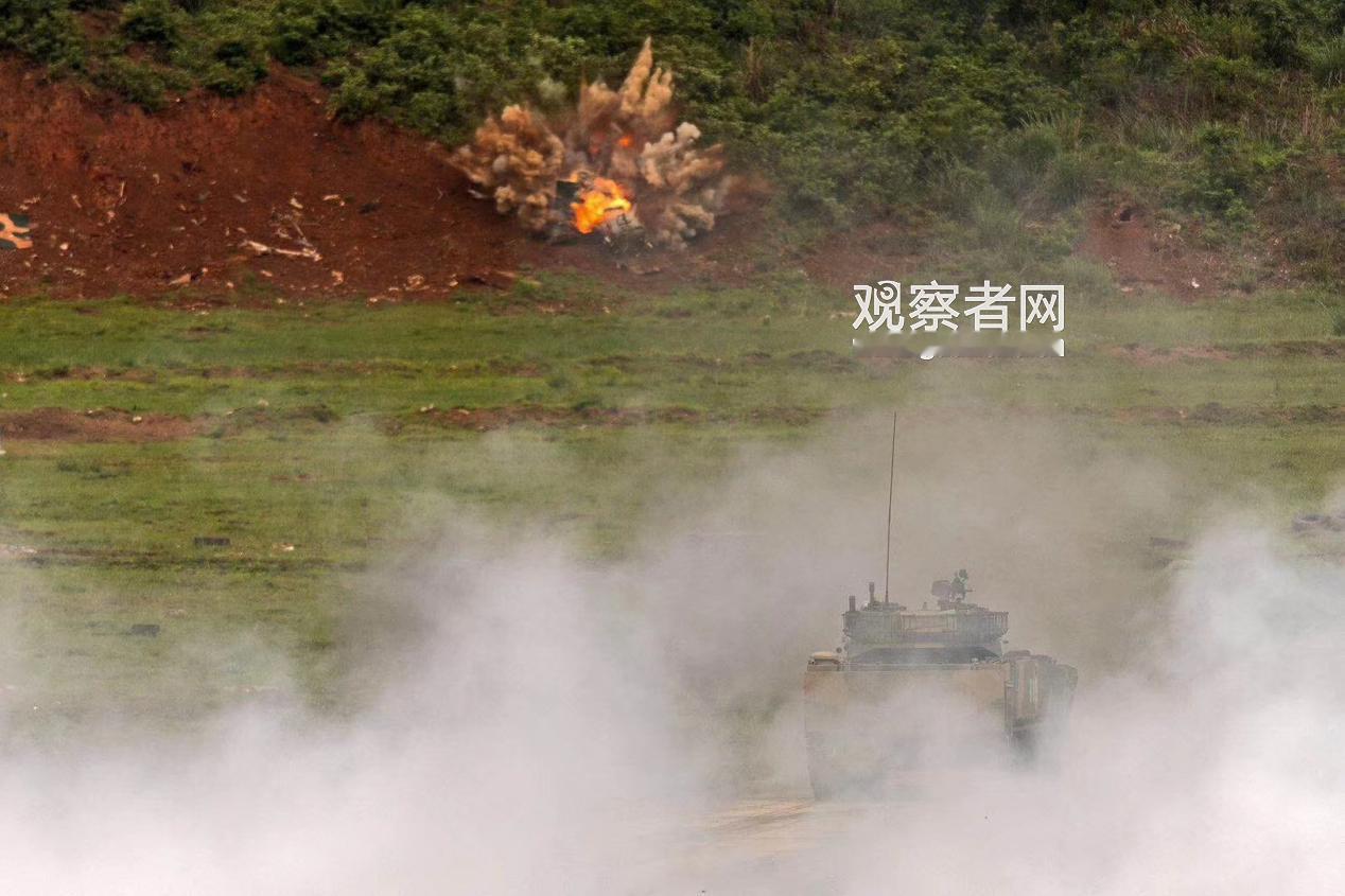8年过去，时代先锋王锐的809号车组依然锐利，只不过伴随他车组的兵器变成了无人机