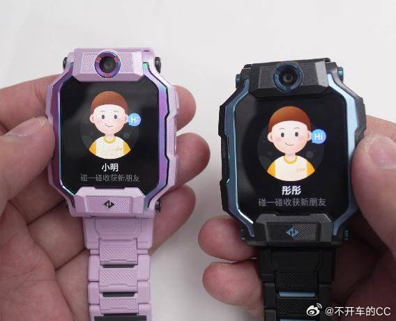 小天才手表回应封闭社交小天才商业上是教科书级别的成功，靠“碰一碰加好友”锁住了孩