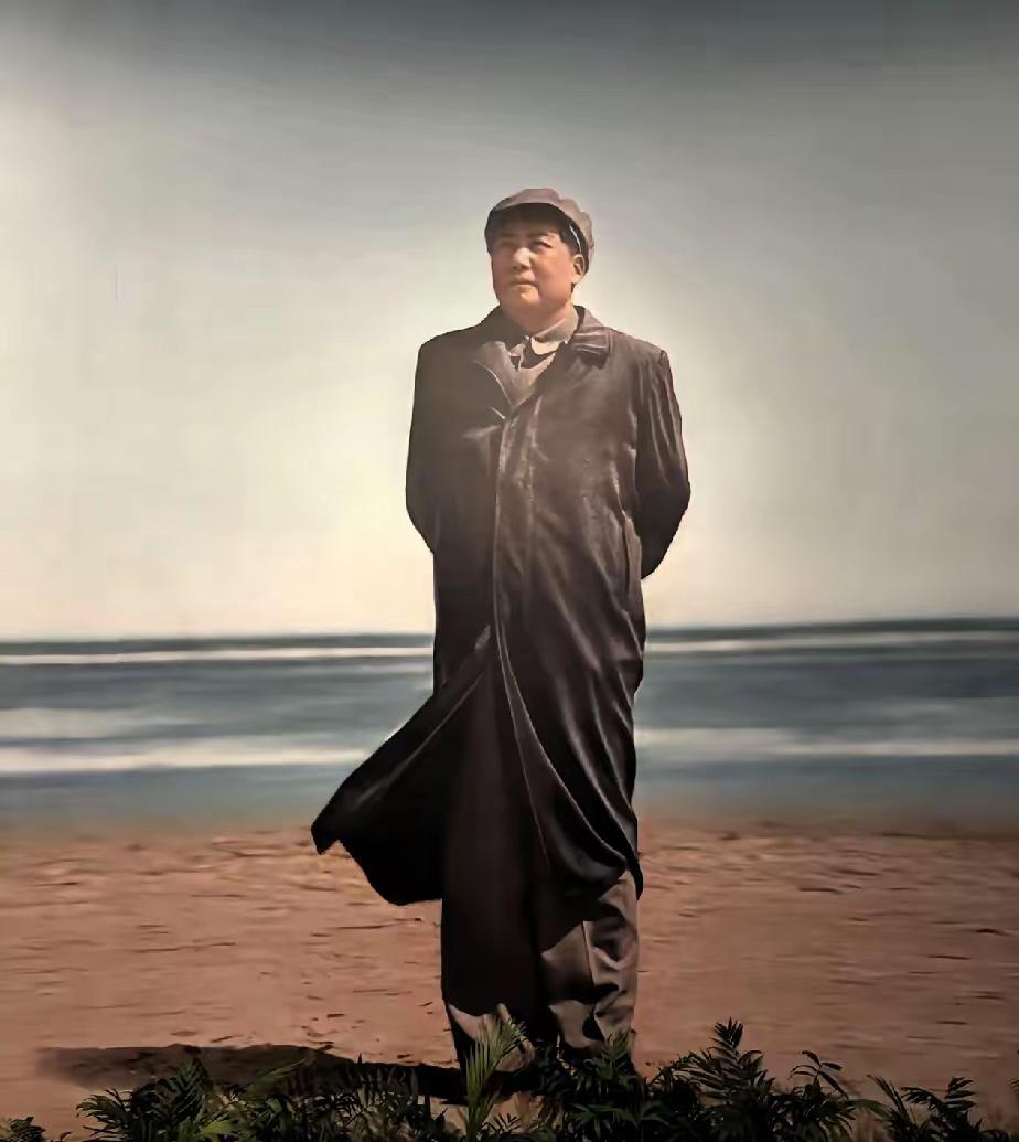 毛主席太苦了，没享多少福啊！看见他老人家眼泪就止不住了！想念我们伟大的领袖呀！