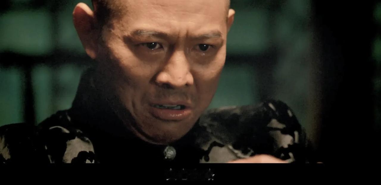 我觉得庞青云这个人有点矛盾，刚看的时候我觉得他十分正派，为了国家镇压太平军，为了