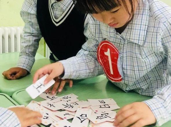 越南、韩国、日本，都曾对汉字“下狠手”，最决绝的是越南：直接废掉汉字，全面改用拉