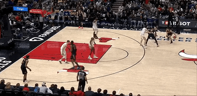 库里单节24分！勇士132-111战胜公牛今日NBA常规赛勇士对阵公牛的比赛已经