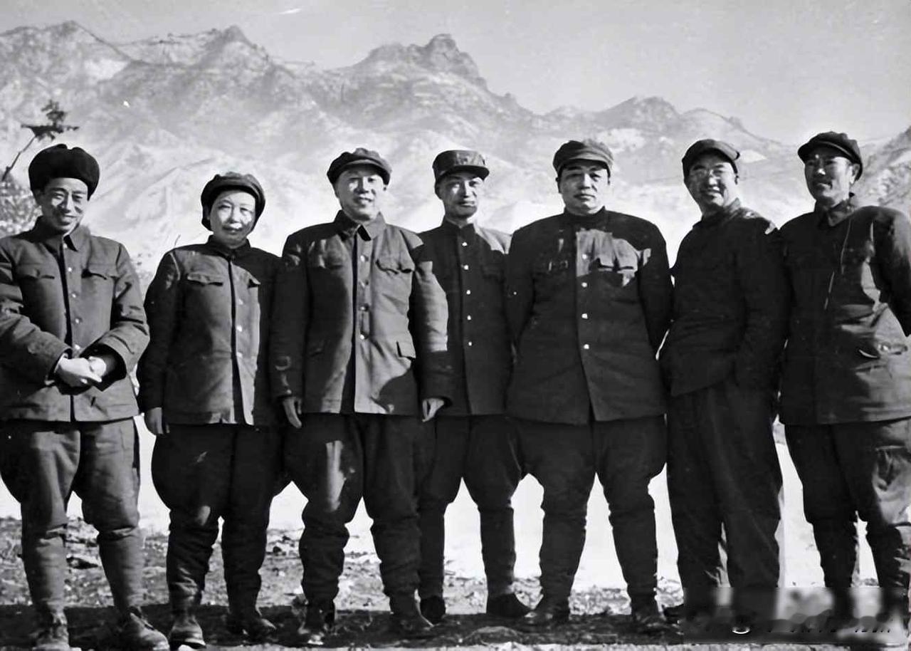朝鲜战场谁是真王牌？

四野最猛，三野最硬，大家心里都有数，谁也不服谁，打起来谁